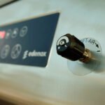Envasadora al vacío de sobre mesa. Bomba 20 m3/h. Por sensor. Edenox-SLINE-20 2A GAS S1